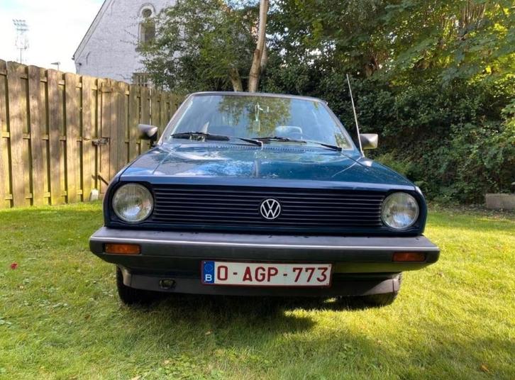 Oldtimer Polo 86C 1989 89780 km, Autos, Volkswagen, Particulier, Polo, Diesel, Coupé, 3 portes, Boîte manuelle, Bleu, Gris, Tissu