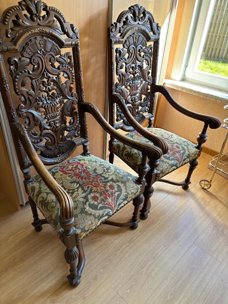 Stoelen, Ophalen, Twee, Bruin, Zo goed als nieuw