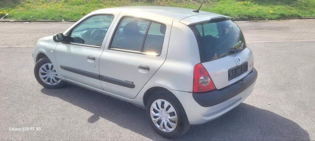 RENAULT CLIO 04+1.5DCI+CTOK+DEMANDE D'IMMATRICULATION À 999E, USB, 48 kW, Bedrijf, 5 deurs