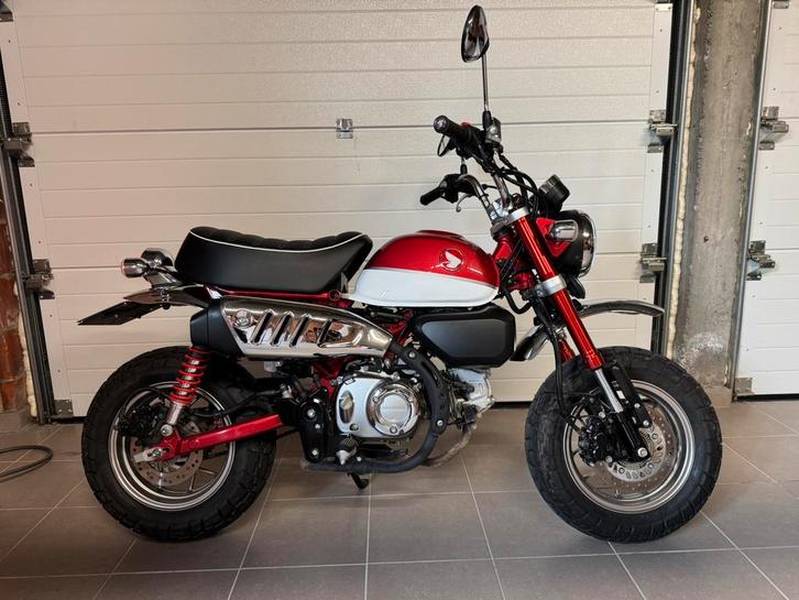 Honda moto Monkey JB02 125cc 3.300 km, Fietsen en Brommers, Brommers | Overige merken, Zo goed als nieuw, Ophalen
