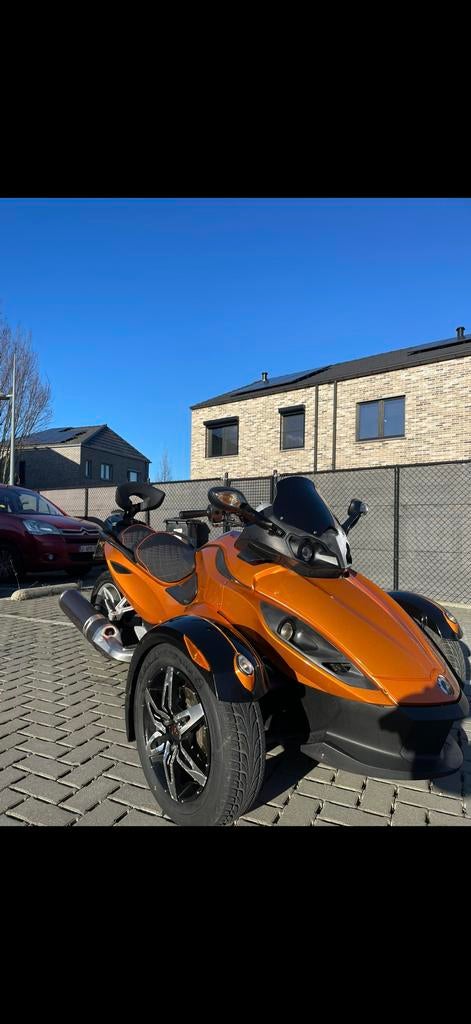 Can am spyder