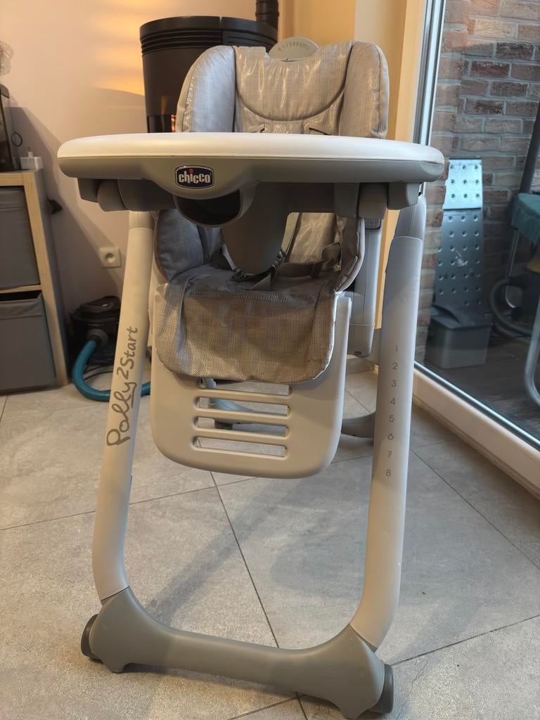 Chaise haute chicco polly2 start r, Enlèvement, Comme neuf, Ceinture(s)