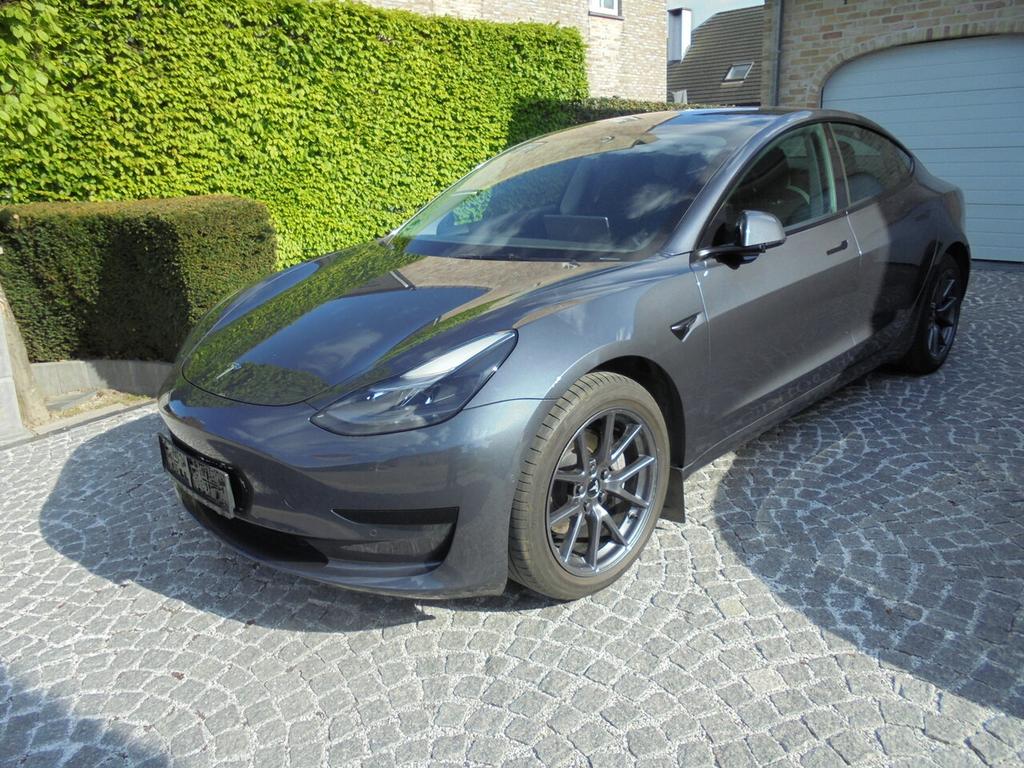 Tesla Model 3 PANO DAK/ 360 CAMERA/ FULL OPTION, Auto's, Tesla, Zwart, Parkeersensor, 0 kg, https://public.car-pass.be/vhr/8f15c8fc-f11d-41eb-8f44-7048d726bc35