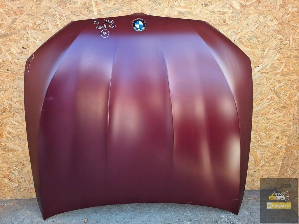 Capot de BMW M5 F90, Petuelring 130
80788  Munich, DE, Info@bmw.de, Utilisé, BMW