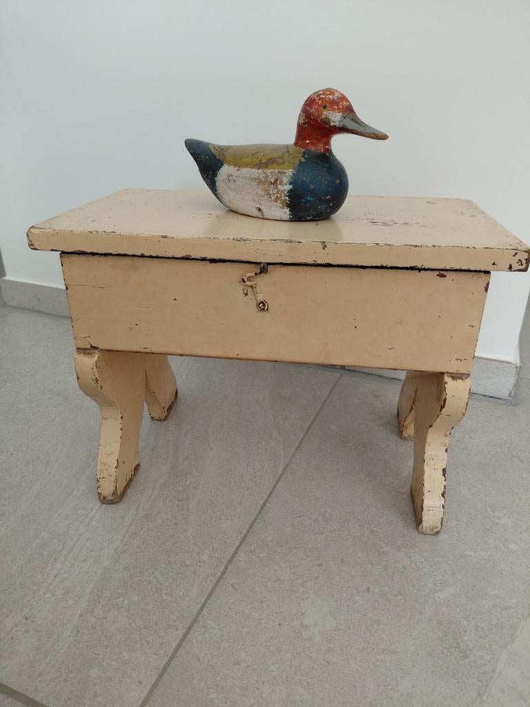 Vintage houten voetenbankje, opbergmeubeltje,kistje  krukje, Ophalen of Verzenden
