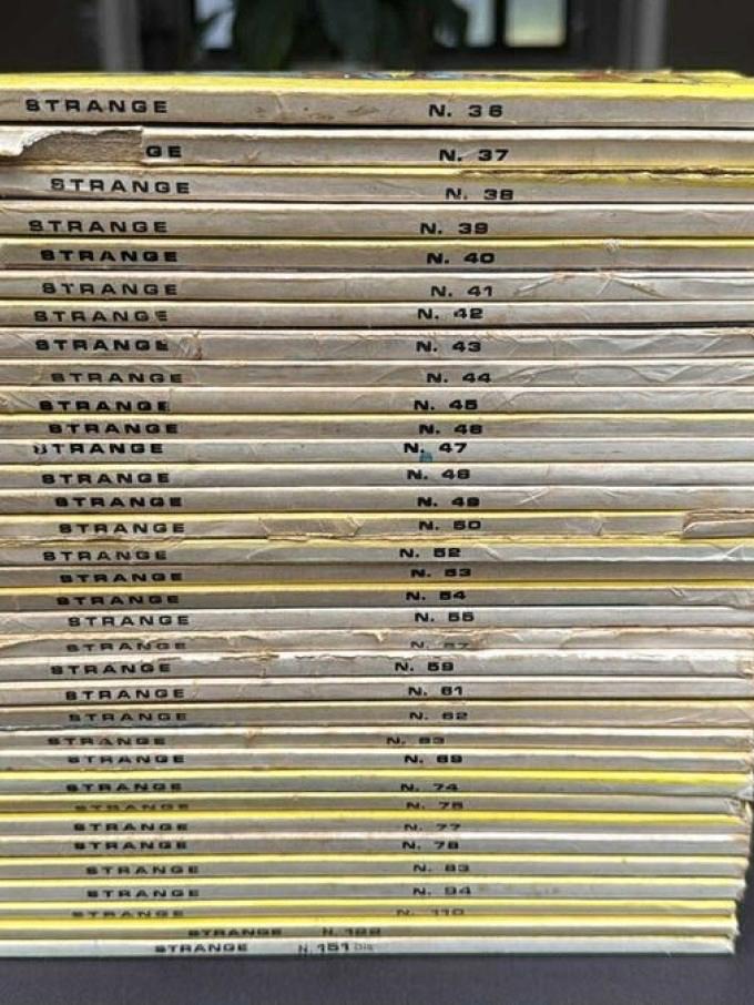 Lot strange, Livres, BD | Comics, Utilisé, Comics, Europe, Enlèvement ou Envoi