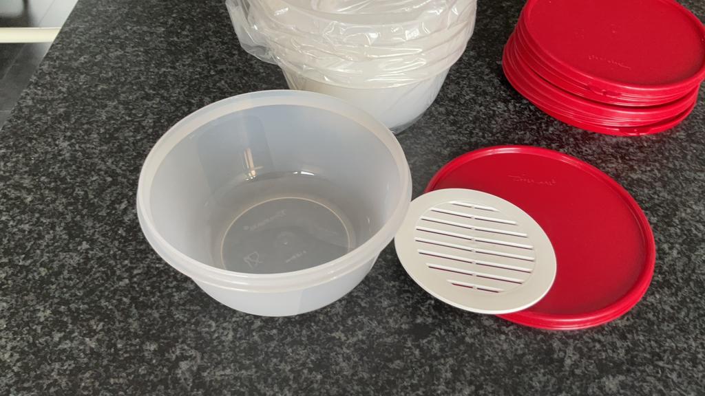 Tupperware sla bol 1,5 L, Huis en Inrichting, Ophalen of Verzenden, Nieuw