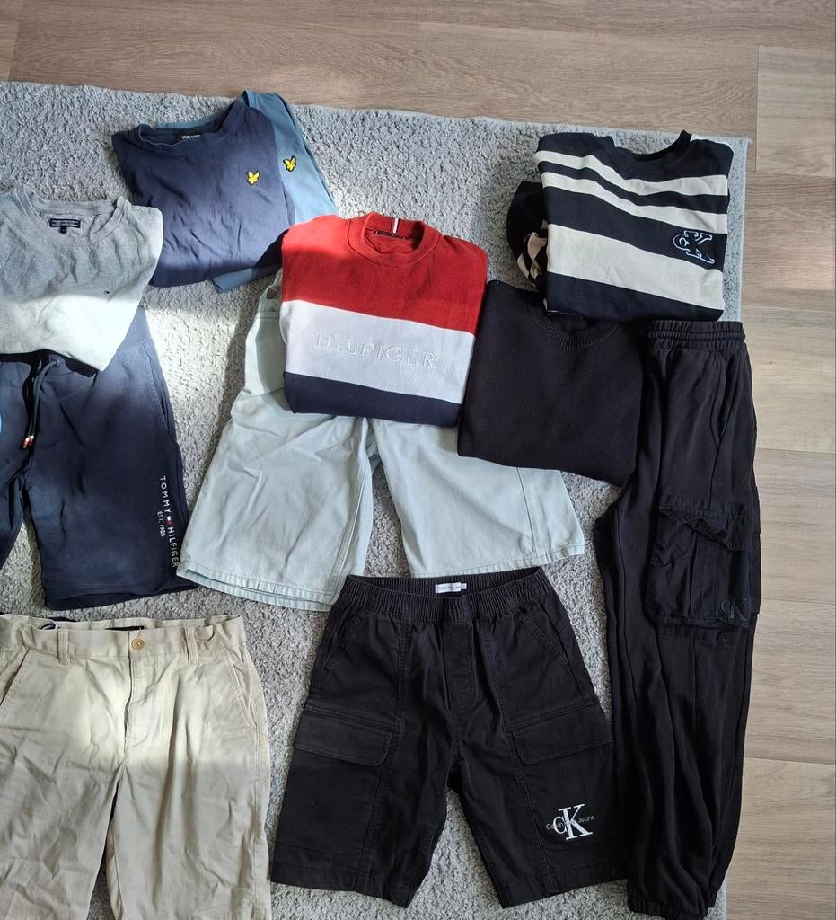 Jongens kledingl, Ophalen