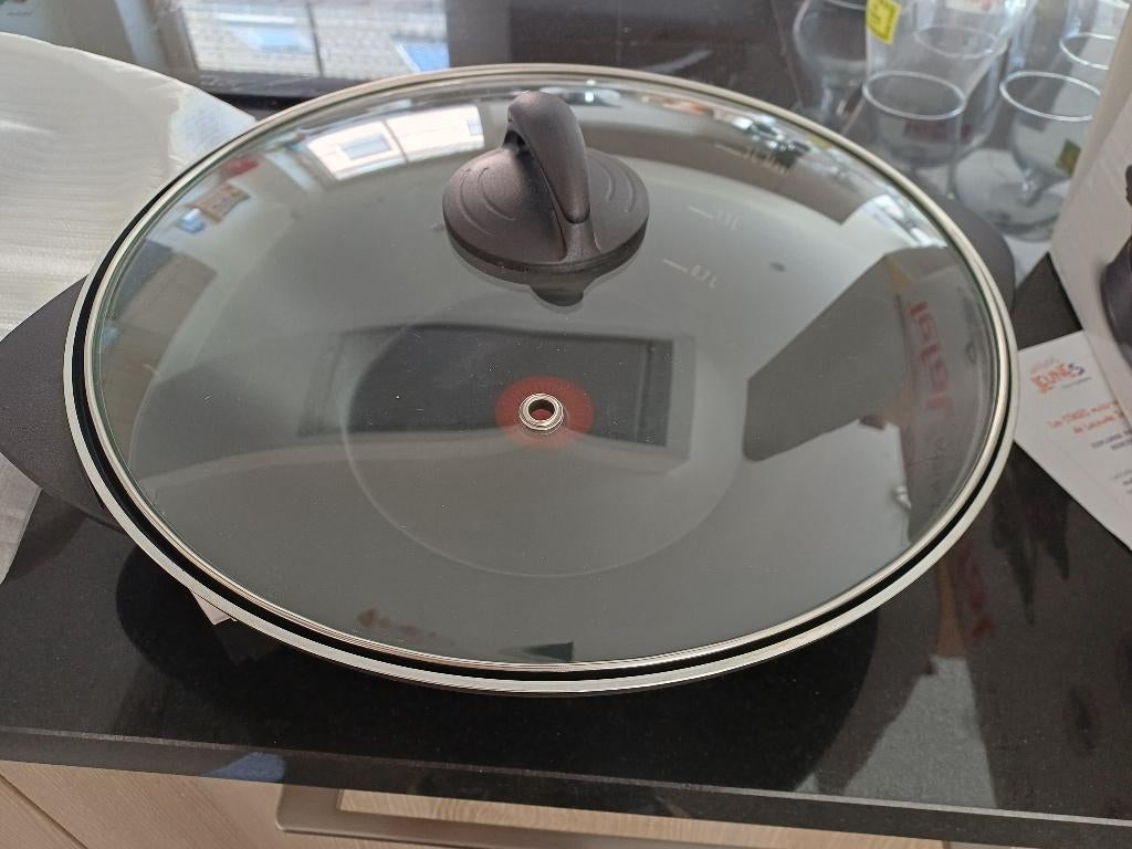 Wok + Fondue électrique Tefal (quasi neuf) – complet, Enlèvement, Neuf, Électrique, Service à fondue