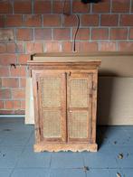 Rotan kastje, Ophalen