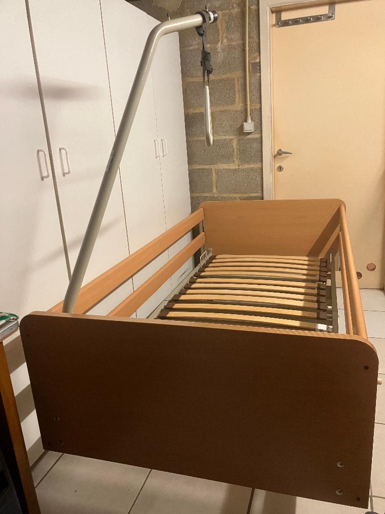 elektrisch ziekenhuisbed, Diversen, Ophalen, Gebruikt