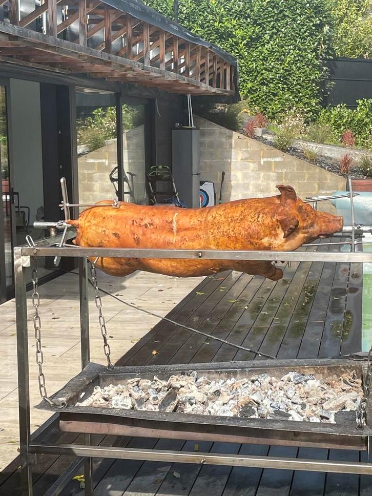 Location tourne broche, Tuin en Terras, Houtskoolbarbecues, Nieuw, Ophalen