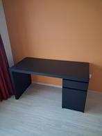 MALM-bureau (Ikea) zwartbruin, Maison & Meubles, Enlèvement, Comme neuf, Bureau