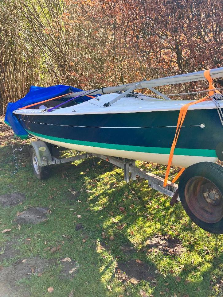 Zeilboot Laser 16, Watersport en Boten, Open zeilboten, Gebruikt, Laser, 3 tot 6 meter, Polyester, Ophalen