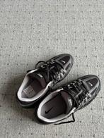Nike P-6000, Vêtements | Hommes, Chaussures, Comme neuf, Baskets, Noir, Envoi