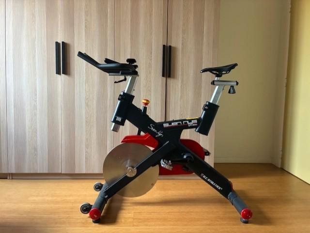 spinning fiets, home trainer, Sports & Fitness, Appareils de fitness, Comme neuf, Vélo d'appartement, Métal, Enlèvement