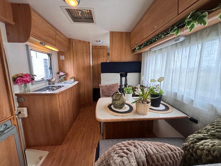 Leuke Ford Rimor 2.4DCI 6 pers. 68.000km laadvermogen 684kg, Caravans en Kamperen, Mobilhomes, Particulier, tot en met 6, Alkoof