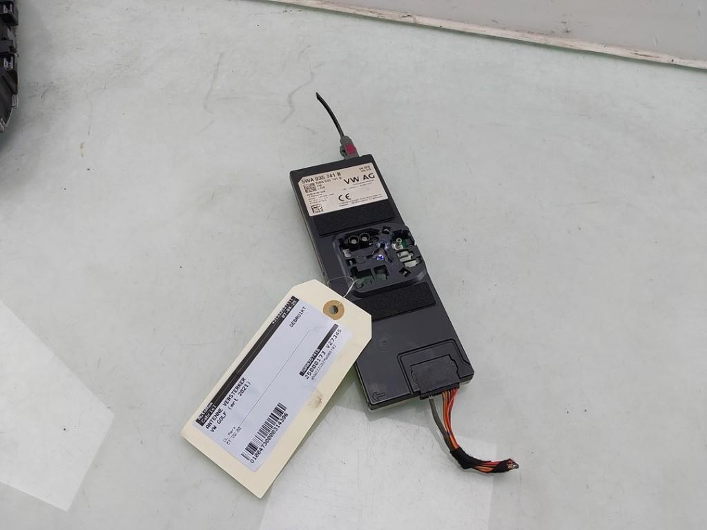 ANTENNE VERSTERKER Golf VIII (CD1) (|5WA035741B|), Gebruikt, Volkswagen
