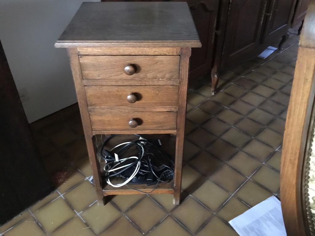 Kast in massief eik, Ophalen, Zo goed als nieuw