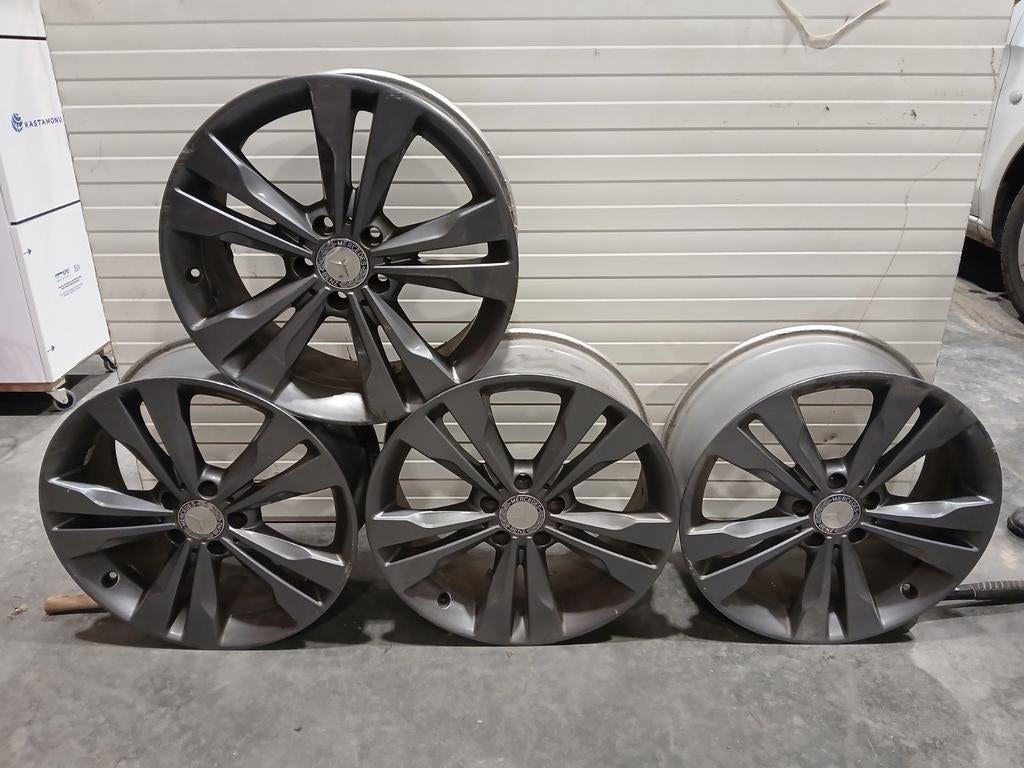 4 originele Mercedes CLA 18 inch velgen, Auto-onderdelen, Banden en Velgen, Ophalen, 18 inch, Gebruikt, Velg(en)