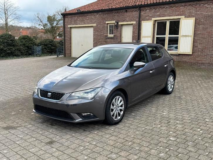 SEAT LEON euro6 PERFECT, Autos, Seat, Particulier, Leon, Essence, Euro 6, 5 portes, Boîte manuelle, Argent ou Gris, Noir, Enlèvement