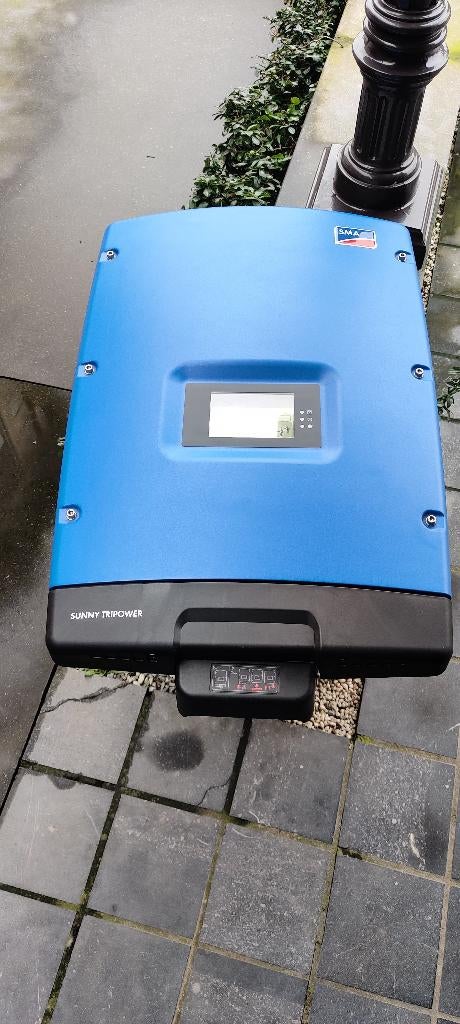 omvormer, Doe-het-zelf en Bouw, Zonnepanelen en Toebehoren, Ophalen, Gebruikt