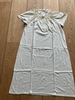 Nachtkleed maat 48 van Esima 106 cm lang tussen oksels 50 cm, Kleding | Dames, Pyjama's, Ophalen of Verzenden, Zo goed als nieuw