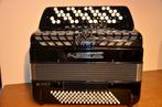 Accordeon Armando Bugari 320J – B-griff (do 3), Muziek en Instrumenten, Ophalen, Zo goed als nieuw, Overige soorten, Met koffer of draagtas