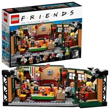 Lego Friends Central Perk 21319 beschikbaar voor biedingen