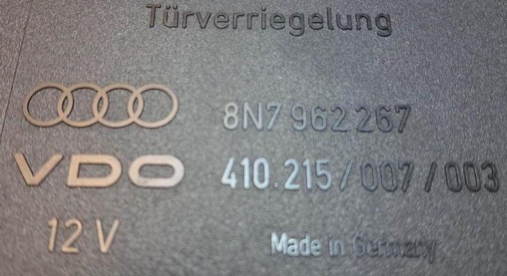 Centrale vergrendeling / bediening koffer AUDI TT, Auto-onderdelen, Elektronica en Kabels, Audi, Gebruikt, Verzenden