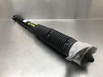 SCHOKBREKER RECHTS ACHTER Kia Sportage (NQ5) (|55300CJ020|) beschikbaar voor biedingen