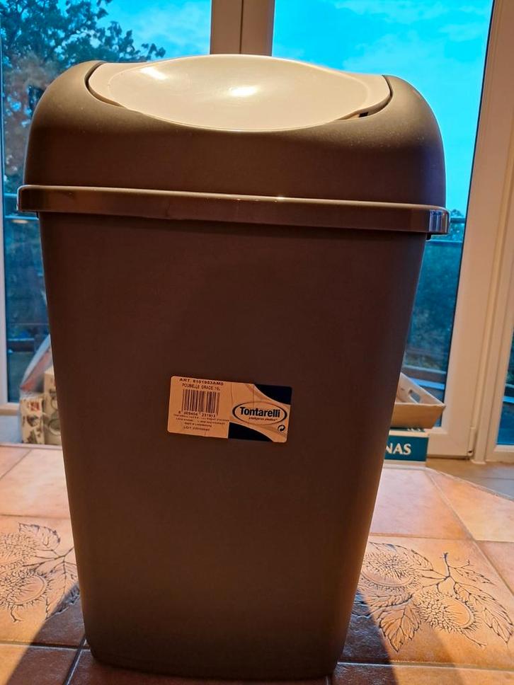 Poubelle 15l Tontarelli, Maison & Meubles, Accessoires pour la Maison | Poubelles, Neuf, Autres matériaux, Moins de 50 cm, 10 à 20 litres
