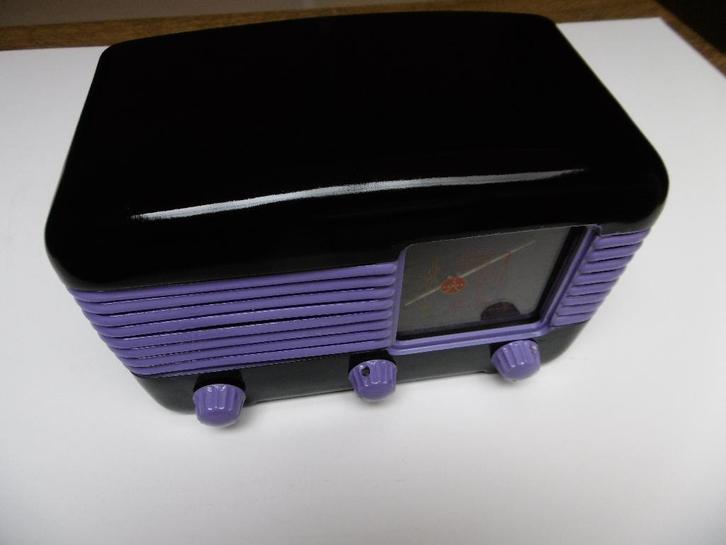 RADIO TESLA 306U TALISMAN EN FONCT. GO-MOY - 220volts neuf, Antiek en Kunst, Antiek | Tv's en Audio, Verzenden