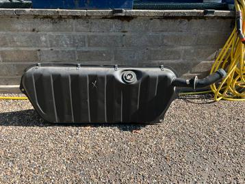 Mercedes W201 190D Diesel Tank beschikbaar voor biedingen