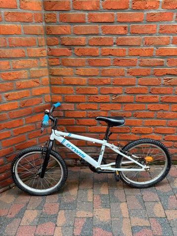Vélo enfant beschikbaar voor biedingen