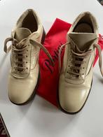 Beige lederen schoenen maat 40, Verzenden, Zo goed als nieuw, Beige