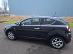 Alfa Romeo Mito 1.4i Bluetooth/PDC/Aut.Airco/Multif. stuur, Auto's, Euro 5, Stof, Zwart, Bedrijf