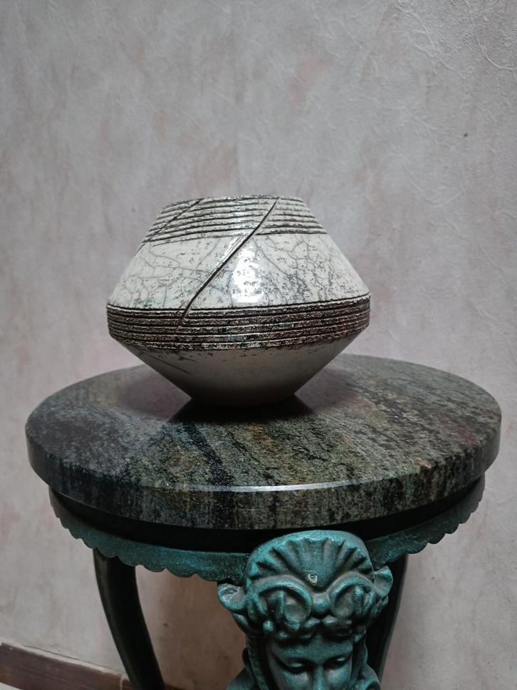 Vintage design aardewerk vaas, Antiek en Kunst, Antiek | Keramiek en Aardewerk, Ophalen of Verzenden