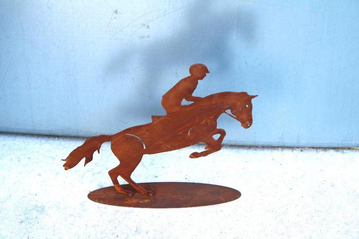 cheval au saut en fer forgé rouillé sur plaque ., Jardin & Terrasse, Décoration murale de jardin, Neuf, Enlèvement ou Envoi