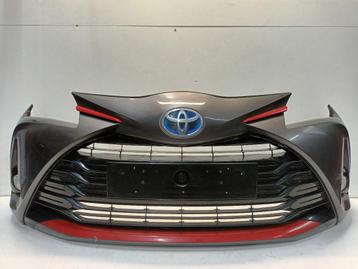 BUMPER VOOR Toyota Yaris III (P13) (01-2010/09-2020) beschikbaar voor biedingen