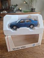 Schabak 1/43 volkswagen Vento VR6 Blauw, Ophalen of Verzenden, Zo goed als nieuw