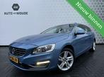 Volvo V60 2.4 D6 AWD Plug-In Hybrid Summum Schuifdak Leer, Auto's, Automaat, Zwart, Blauw, Leder