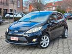 FORD FIESTA 1.6i GHIA / EERSTE  EIGENAAR, Auto's, 1596 cc, Stof, Zwart, Zwart