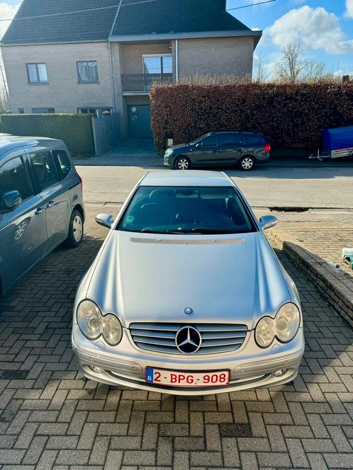 MERCEDES CLK 2004 PERFECT, Auto's, Mercedes-Benz, Particulier, CLK, ABS, Adaptive Cruise Control, Airbags, Airconditioning, Alarm