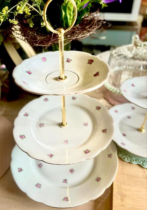 2x Bavaria Etagere van Johann Seltmann Vohenstrauss “Elly”, Huis en Inrichting, Woonaccessoires | Etagères, Zo goed als nieuw