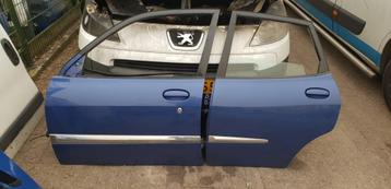 DAIHATSU SIRION PORTIEREN LV+LA FACE LIFT BJ 2005 beschikbaar voor biedingen