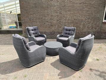 Tuinset 4 loungestoelen met tafel beschikbaar voor biedingen