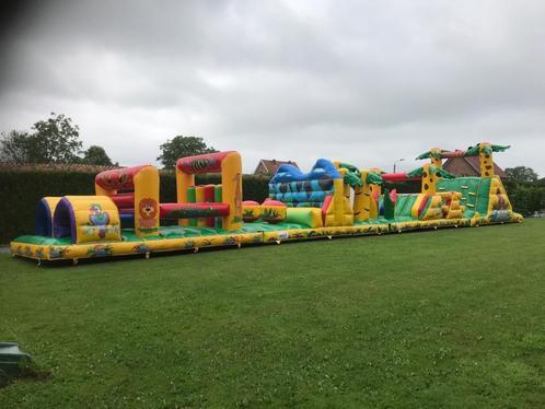 HindernissenBaan 28 meter , 21 meter , 14 meter lang, Hobby en Vrije tijd, Feestartikelen | Verhuur, Ophalen