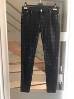 Zwarte Damesjeans maat 31 merk Karl Lagerfeld perfecte staat, Comme neuf, Noir, Autres tailles de jeans, Enlèvement ou Envoi