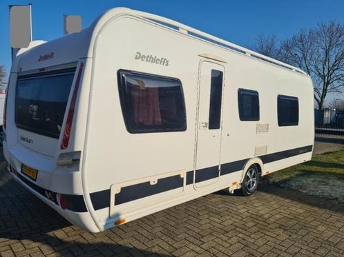 Dethleffs Beduin, 2016, Airco, Mover, Queensbed, Caravans en Kamperen, Caravans, Particulier, tot en met 4, 1500 - 2000 kg, Rondzit